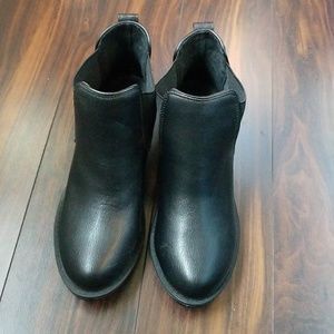 SODA black ankle boots